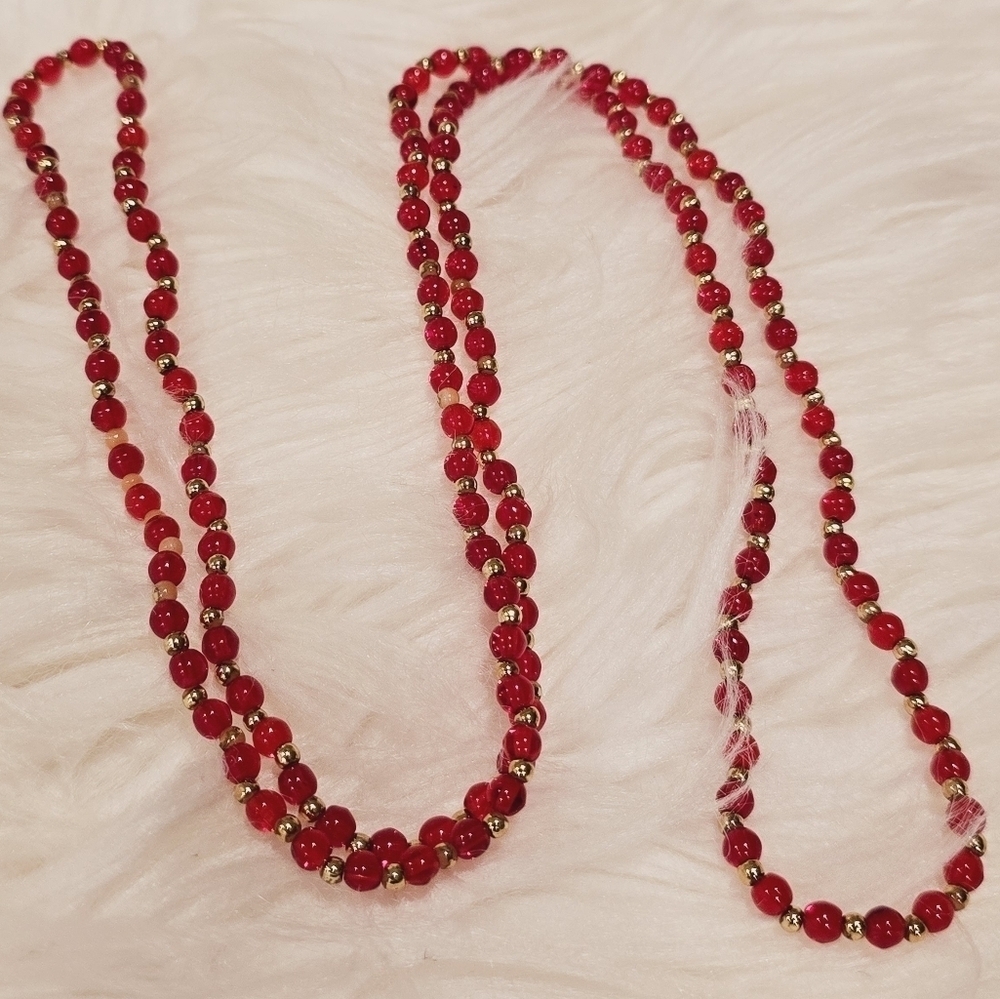 Red Crystal Beaded Women's Necklace 🌴